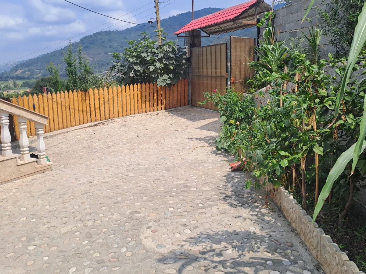 خونه باغ 2