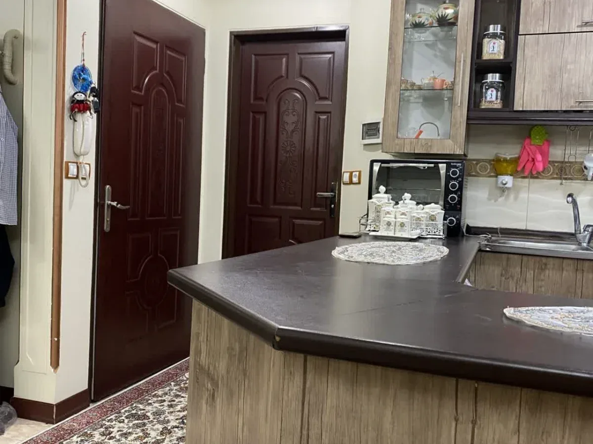 فروش 100متری خیابان اسلامی 4