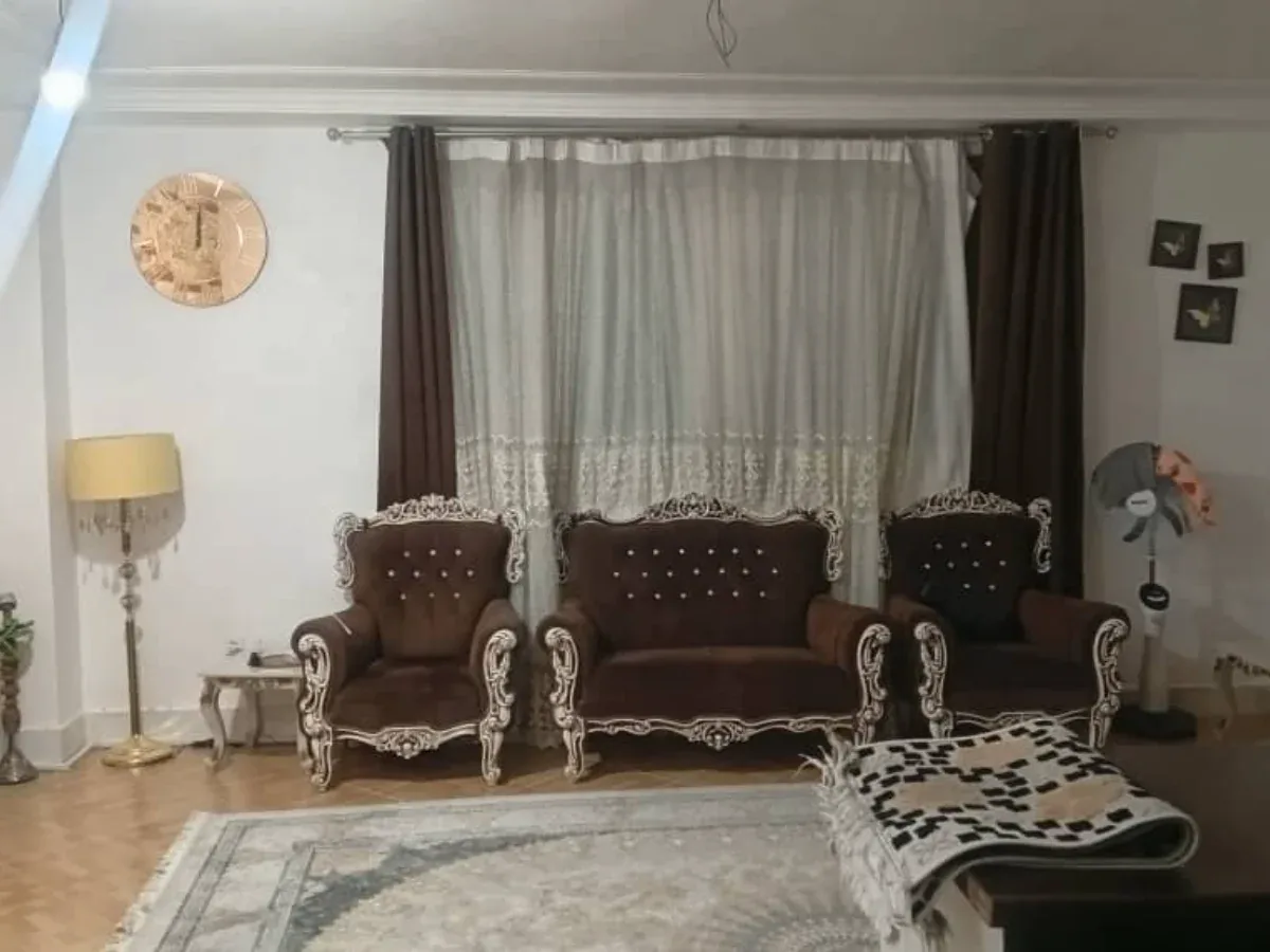 فروش واحد ۸۰ متری سجادیه 5