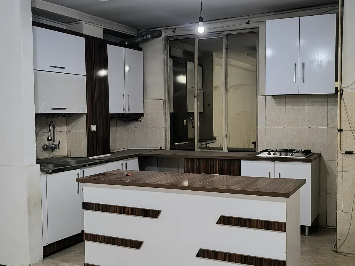 65 متری / پارکینک اختصاصی