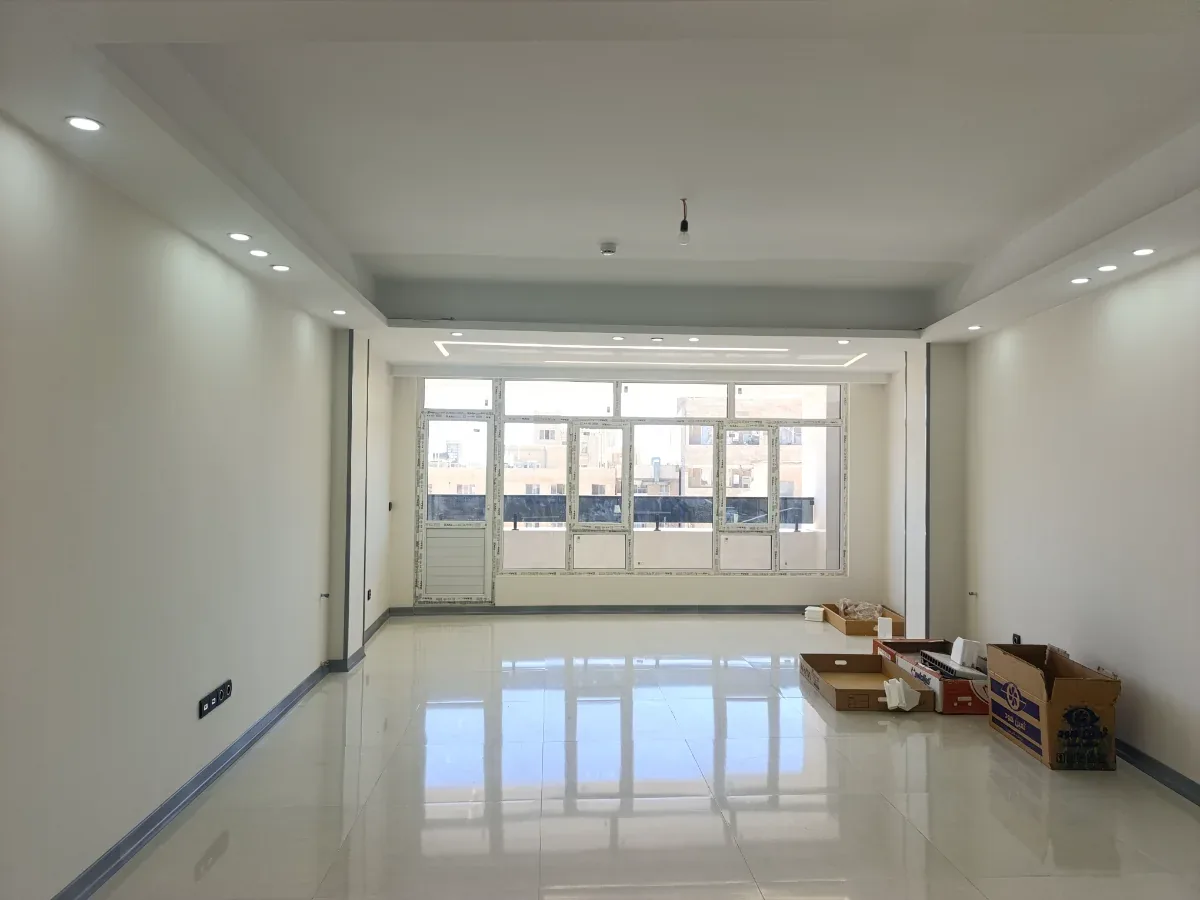 فروش آپارتمان دوخوابه 5