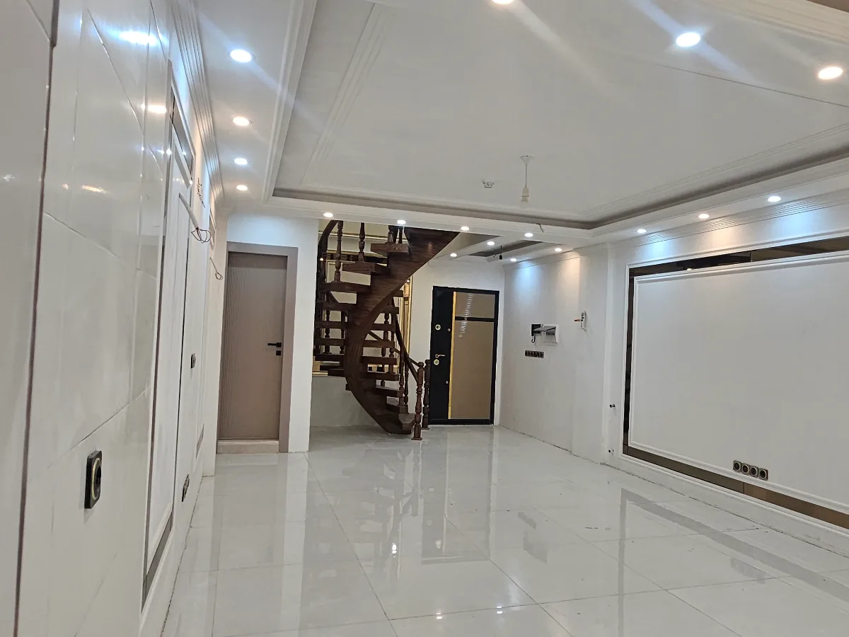 دوبلکس ۹۰ متری نازی آباد 2