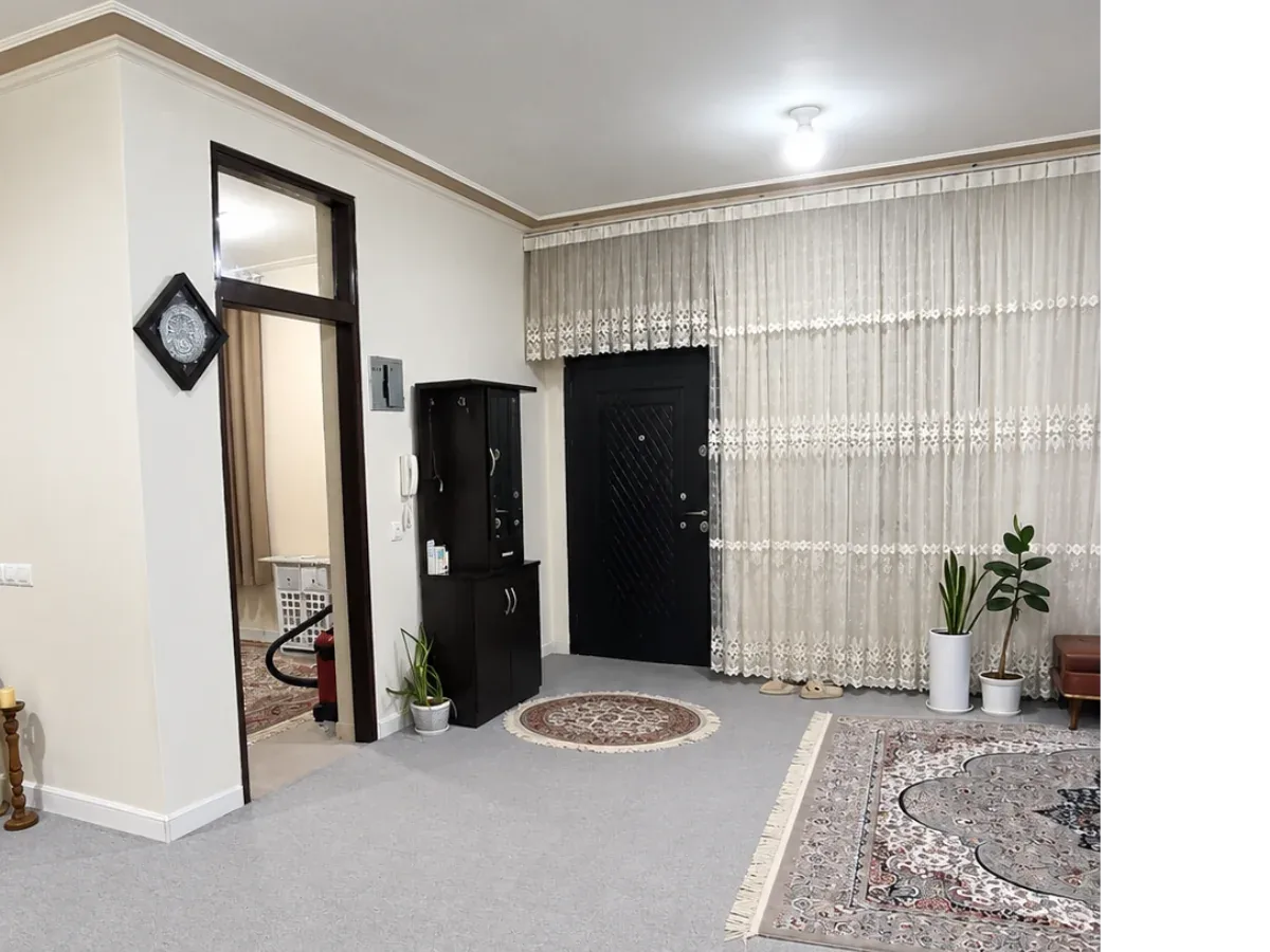 ویلایی سه خوابه خیابان جمهوری 5