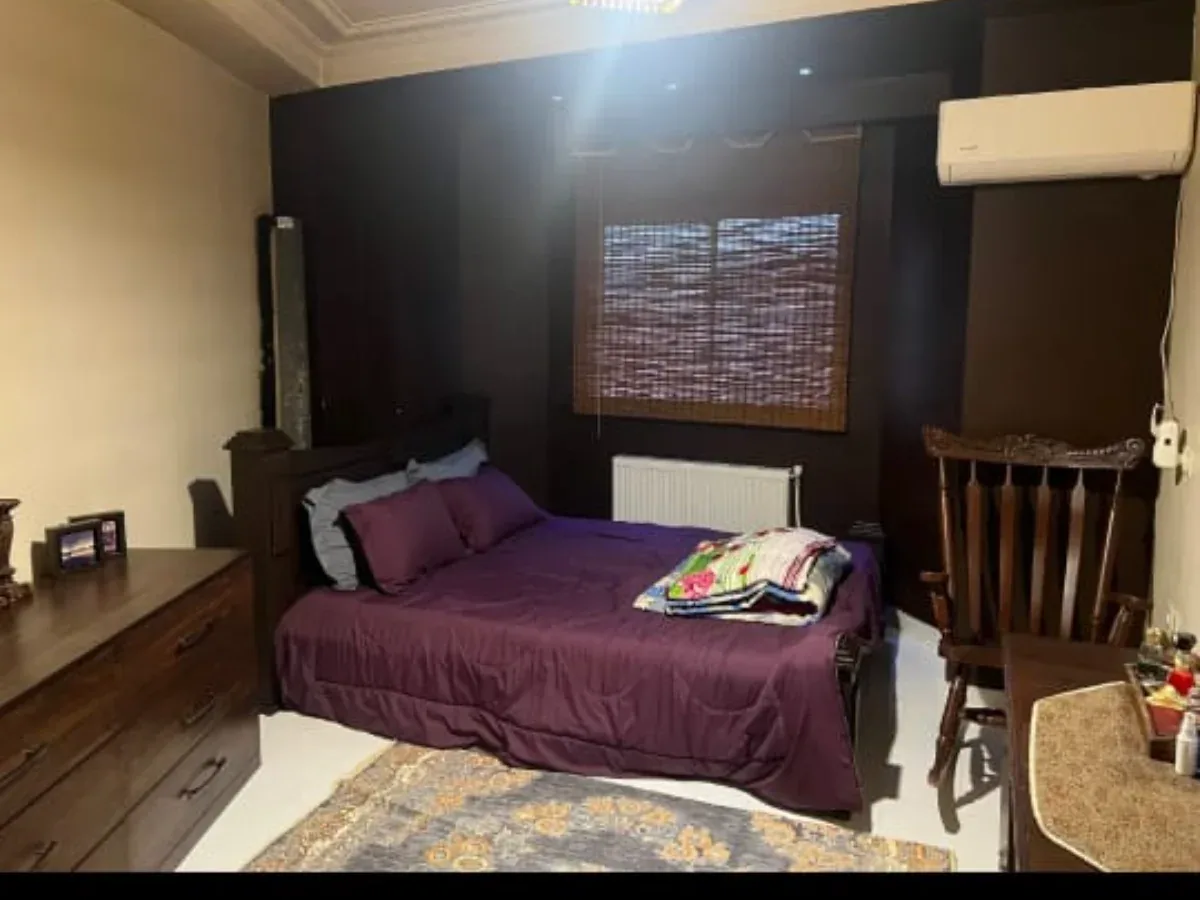 ۱۰۰ متری کوچه آبان 5