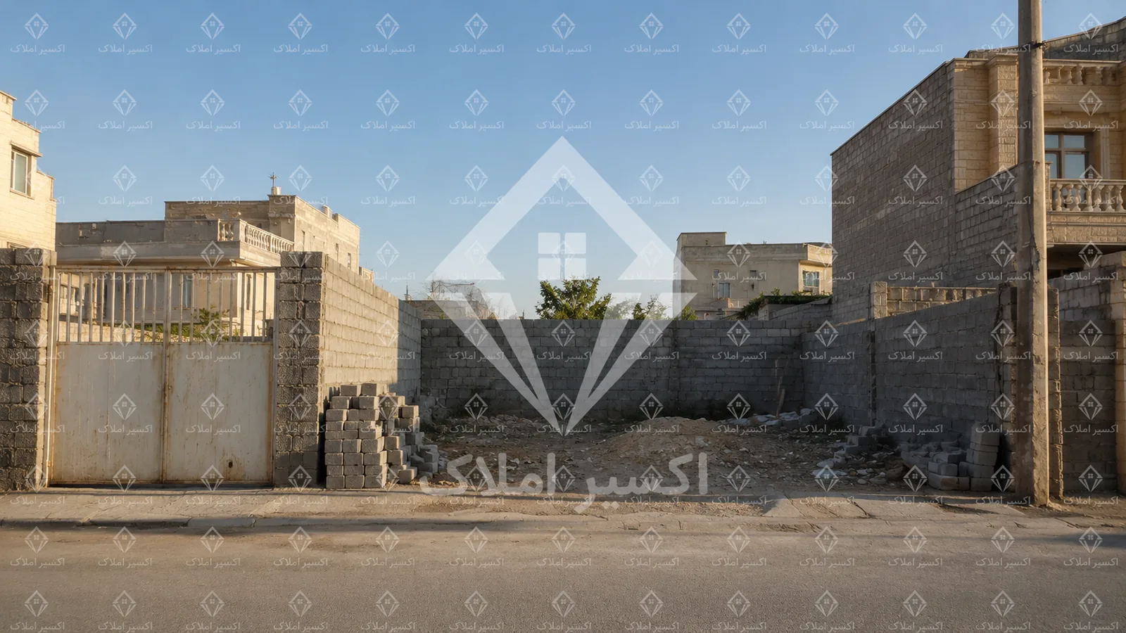 زمین مسکونی