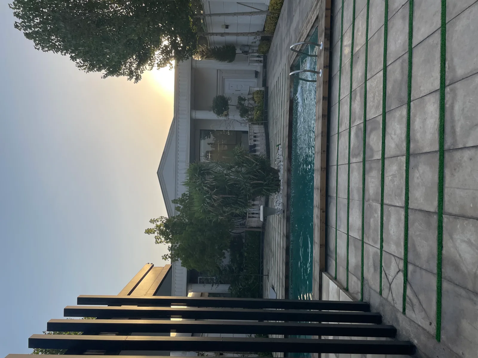 ۱۰۰۰متر باغچه